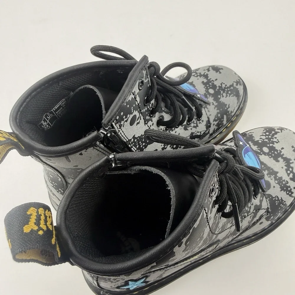 Dr. Doc Martens Boots Kids US 3 Lace Up Boot Space Hydro Embroidered 1460J NEW